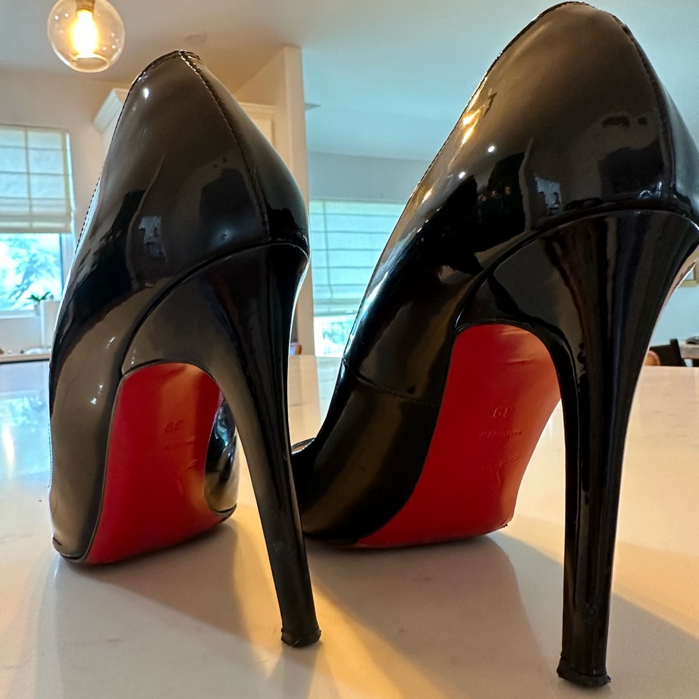 Christian Louboutin Pumps